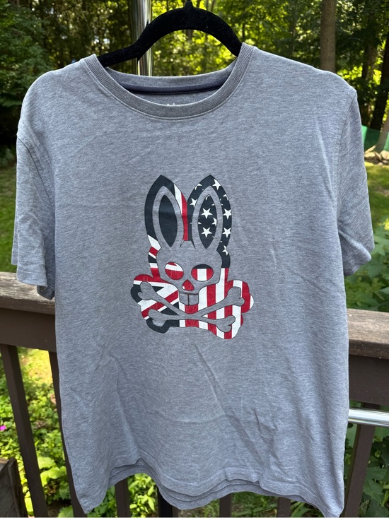 Psycho Bunny Other - Psycho Bunny Gray Tee with American Flag Bunny Graphic